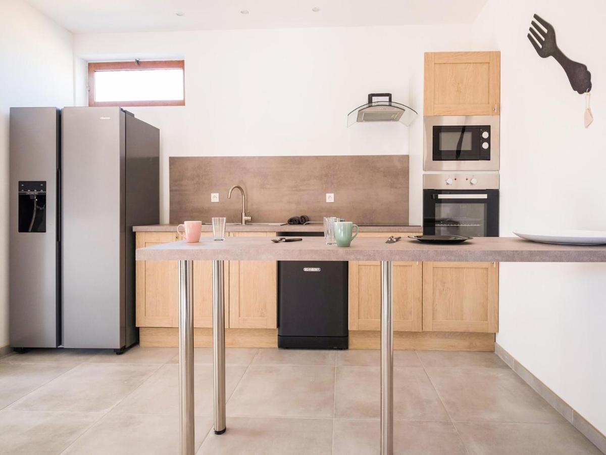 Fully Renovated House Only Few Minutes Walk Away From Ohama Beach Виервил-сюр-Мер Екстериор снимка