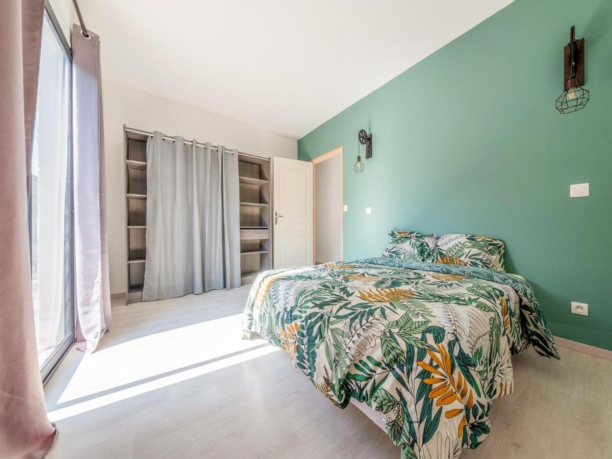 Fully Renovated House Only Few Minutes Walk Away From Ohama Beach Виервил-сюр-Мер Екстериор снимка